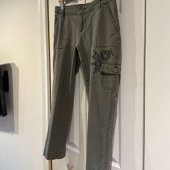 Vtg Y2K Lee Heritage Olive Green Floral Embroidered Cropped Cargo Utility Pants - Picture 11 of 15